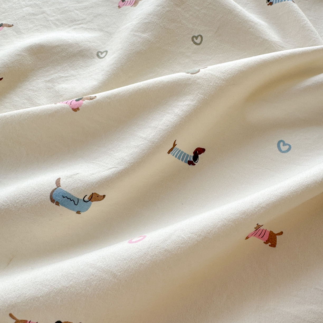 91家纺网 家纺一手货源 找家纺 沐芷 2026 【提供买家秀】古法水洗仿棉床笠席梦思床罩床垫防滑床套罩床笠三件套 萌犬游记