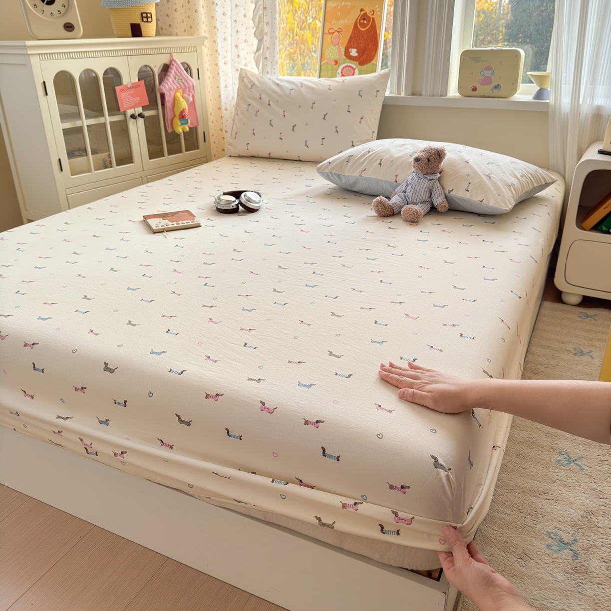 91家纺网 家纺一手货源 找家纺 沐芷 2026 【提供买家秀】古法水洗仿棉床笠席梦思床罩床垫防滑床套罩床笠三件套 萌犬游记