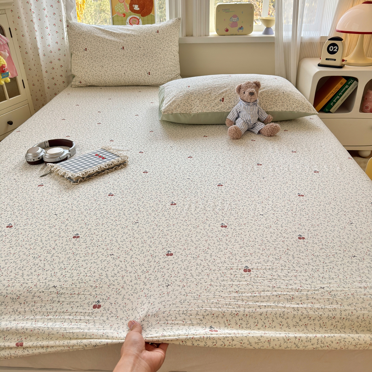 91家纺网 家纺一手货源 找家纺 沐芷 2026 【提供买家秀】古法水洗仿棉床笠席梦思床罩床垫防滑床套罩床笠三件套 樱桃物语