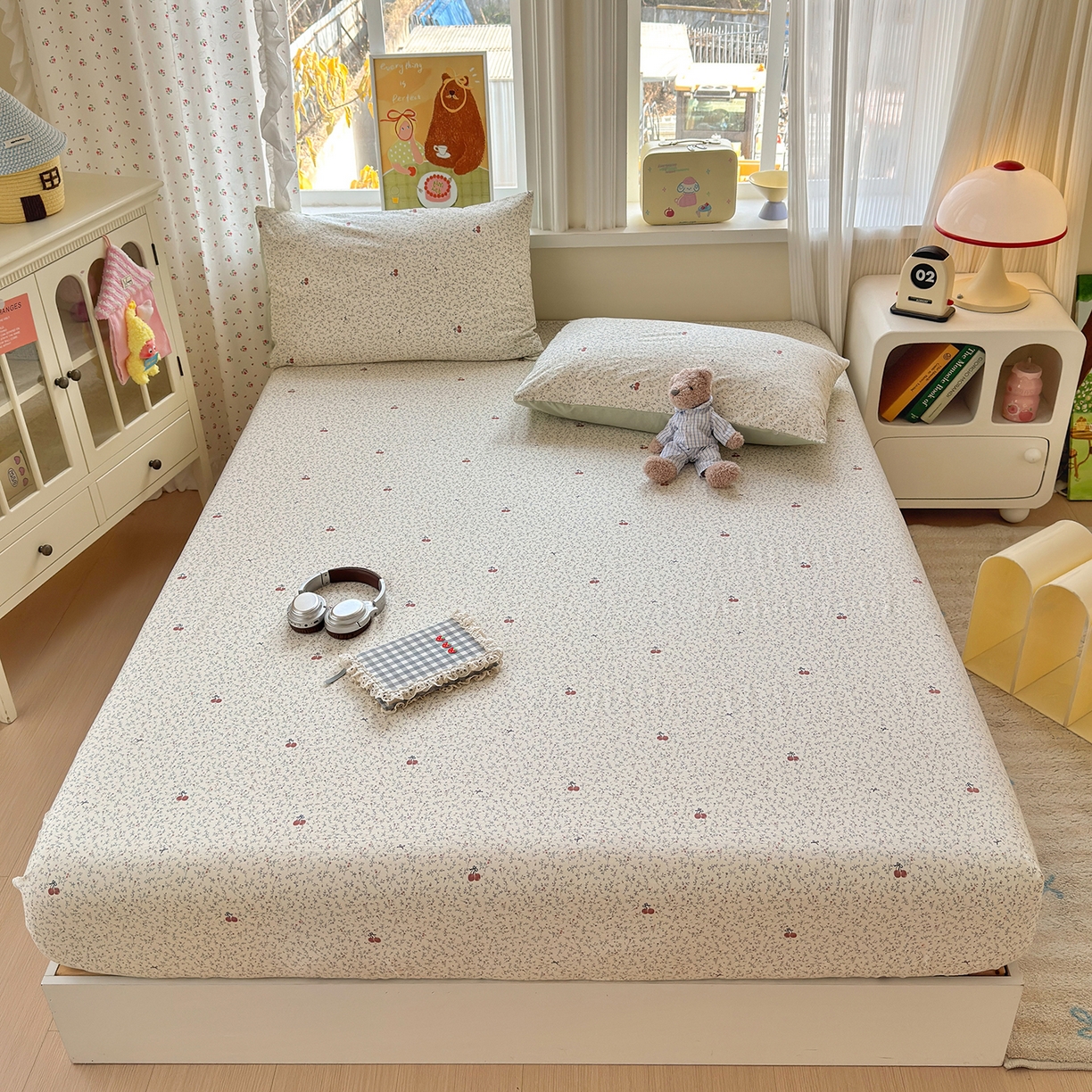 91家纺网 家纺一手货源 找家纺 沐芷 2026 【提供买家秀】古法水洗仿棉床笠席梦思床罩床垫防滑床套罩床笠三件套 樱桃物语