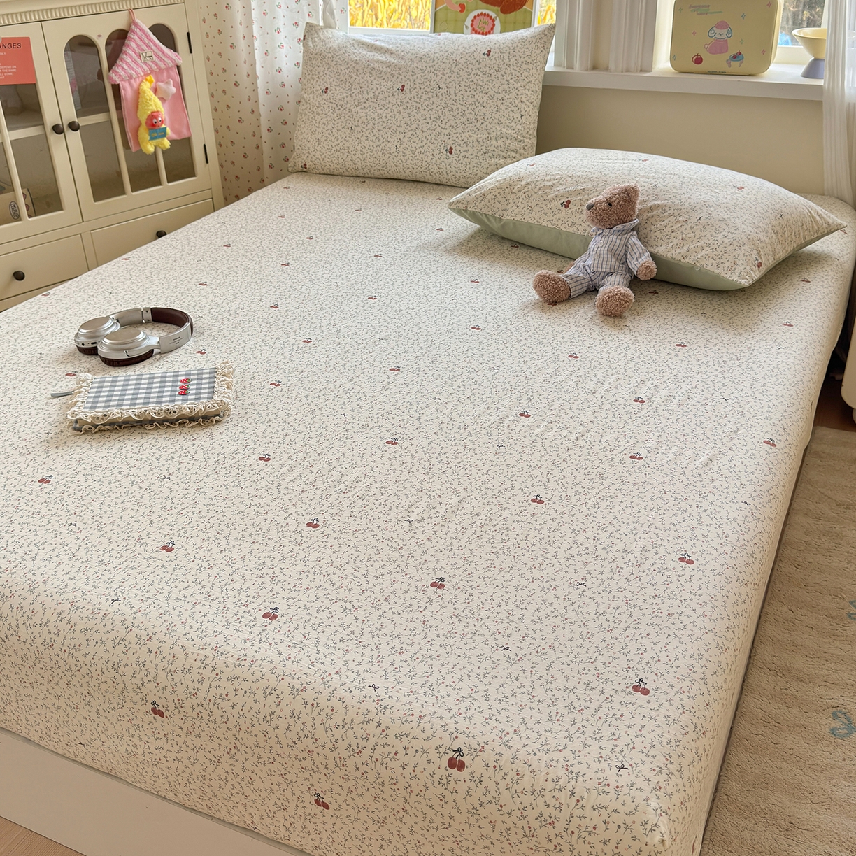 91家纺网 家纺一手货源 找家纺 沐芷 2026 【提供买家秀】古法水洗仿棉床笠席梦思床罩床垫防滑床套罩床笠三件套 樱桃物语