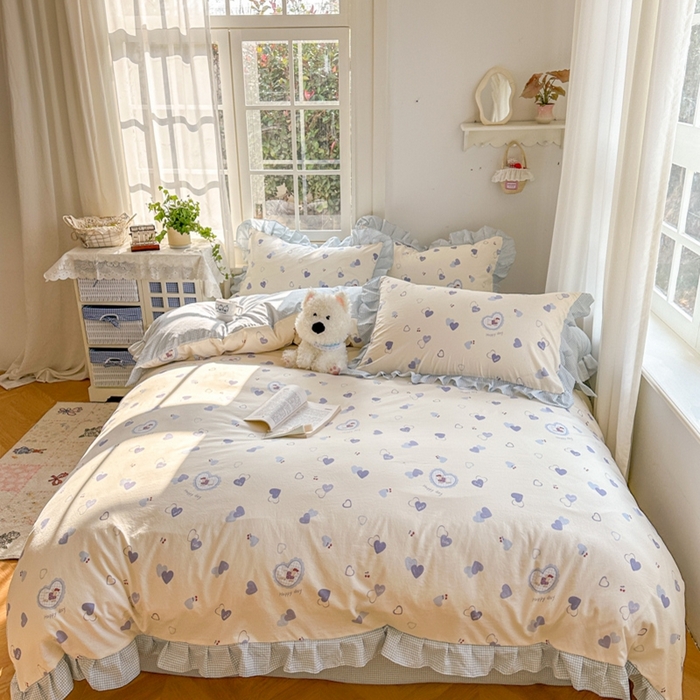 91家纺网 家纺一手货源 找家纺 柒月家居 2026新款韩系仿棉小格花边四件套 甜心狗