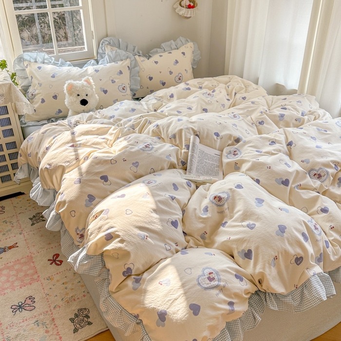 91家纺网 家纺一手货源 找家纺 柒月家居 2026新款韩系仿棉小格花边四件套 甜心狗