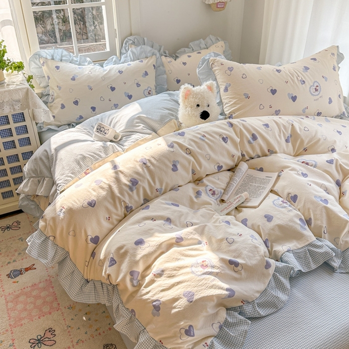 91家纺网 家纺一手货源 找家纺 柒月家居 2026新款韩系仿棉小格花边四件套 甜心狗