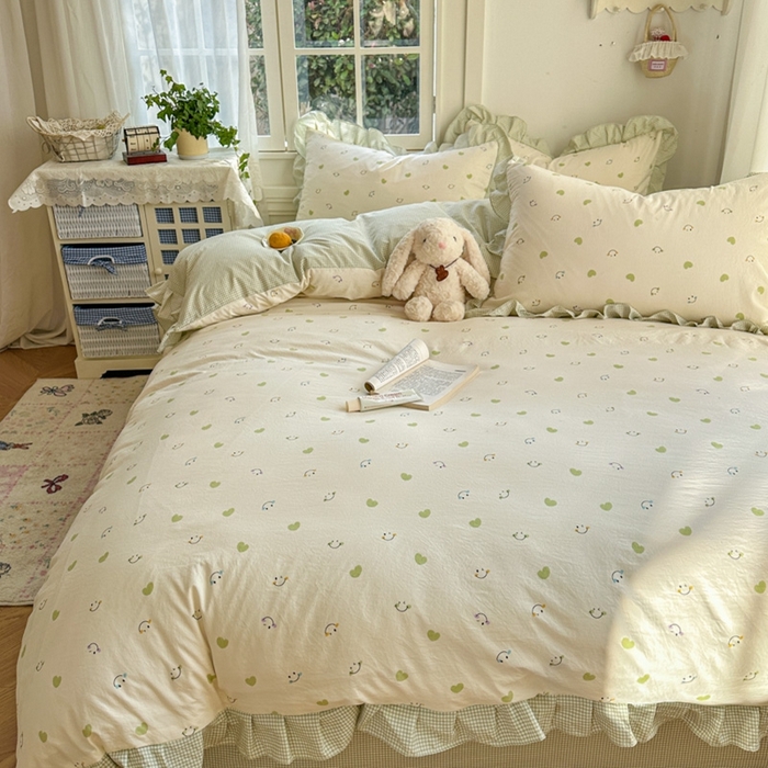 91家纺网 家纺一手货源 找家纺 柒月家居 2026新款韩系仿棉小格花边四件套 微笑