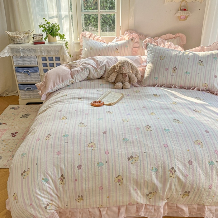 91家纺网 家纺一手货源 找家纺 柒月家居 2026新款韩系仿棉小格花边四件套 线条猫