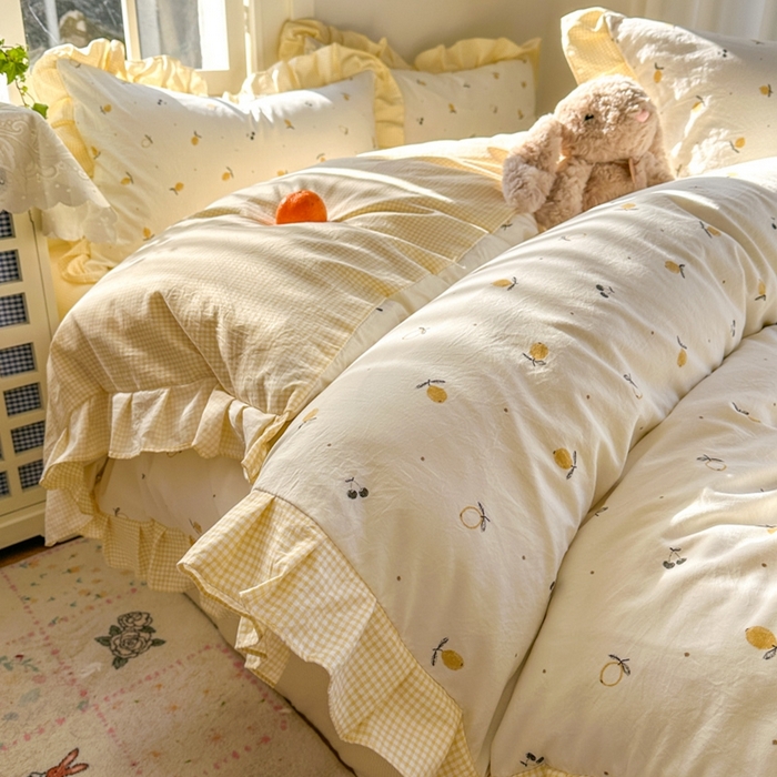 91家纺网 家纺一手货源 找家纺 柒月家居 2026新款韩系仿棉小格花边四件套 小柠檬