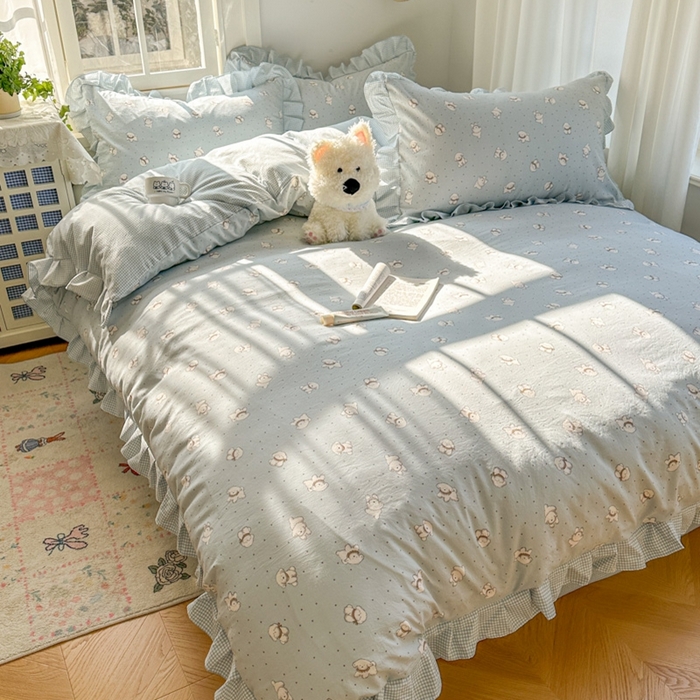 91家纺网 家纺一手货源 找家纺 柒月家居 2026新款韩系仿棉小格花边四件套 心愿狗