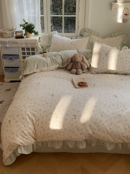 91家纺网 家纺一手货源 找家纺 柒月家居 2026新款韩系仿棉小格花边四件套 叶初开