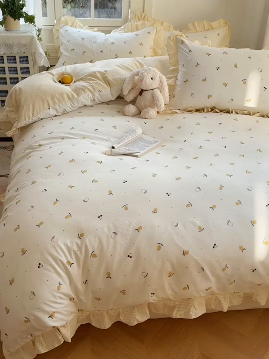 91家纺网 家纺一手货源 找家纺 柒月家居 2026新款韩系仿棉小格花边四件套 小柠檬