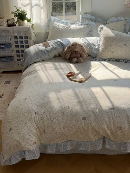 91家纺网 家纺一手货源 找家纺 柒月家居 2026新款韩系仿棉小格花边四件套 萌物