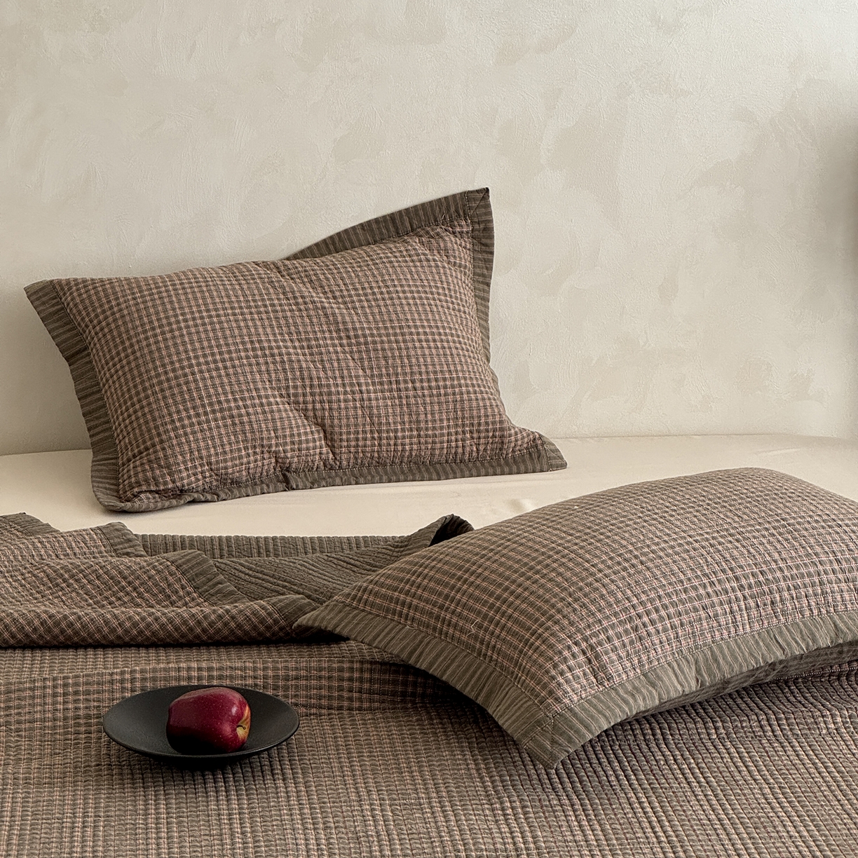 91家纺网 家纺一手货源 找家纺 床盖工厂店 2026新款双面水洗全棉填充新疆棉花床盖四件套 赫本绿