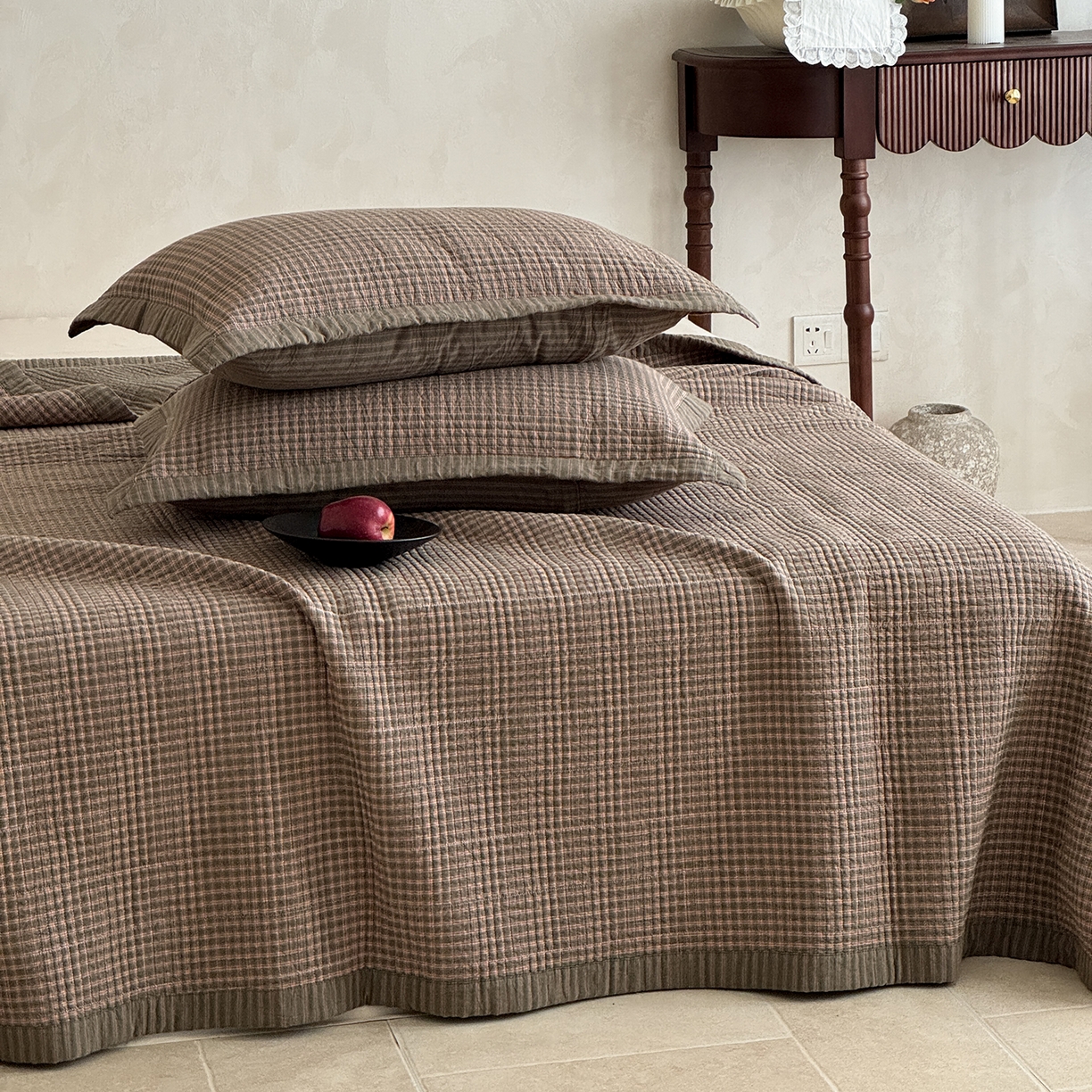 91家纺网 家纺一手货源 找家纺 床盖工厂店 2026新款双面水洗全棉填充新疆棉花床盖四件套 赫本绿