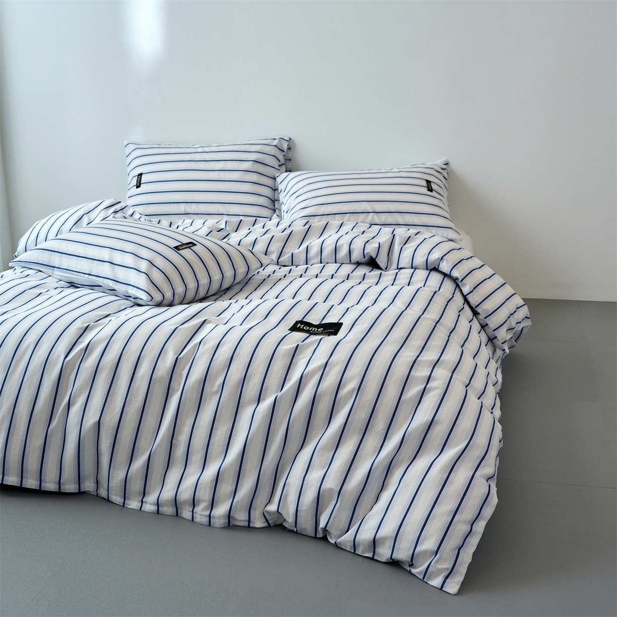 91家纺网 家纺一手货源 找家纺 兰紫橙家纺 2026新款简约风全棉条纹四件套 白芷