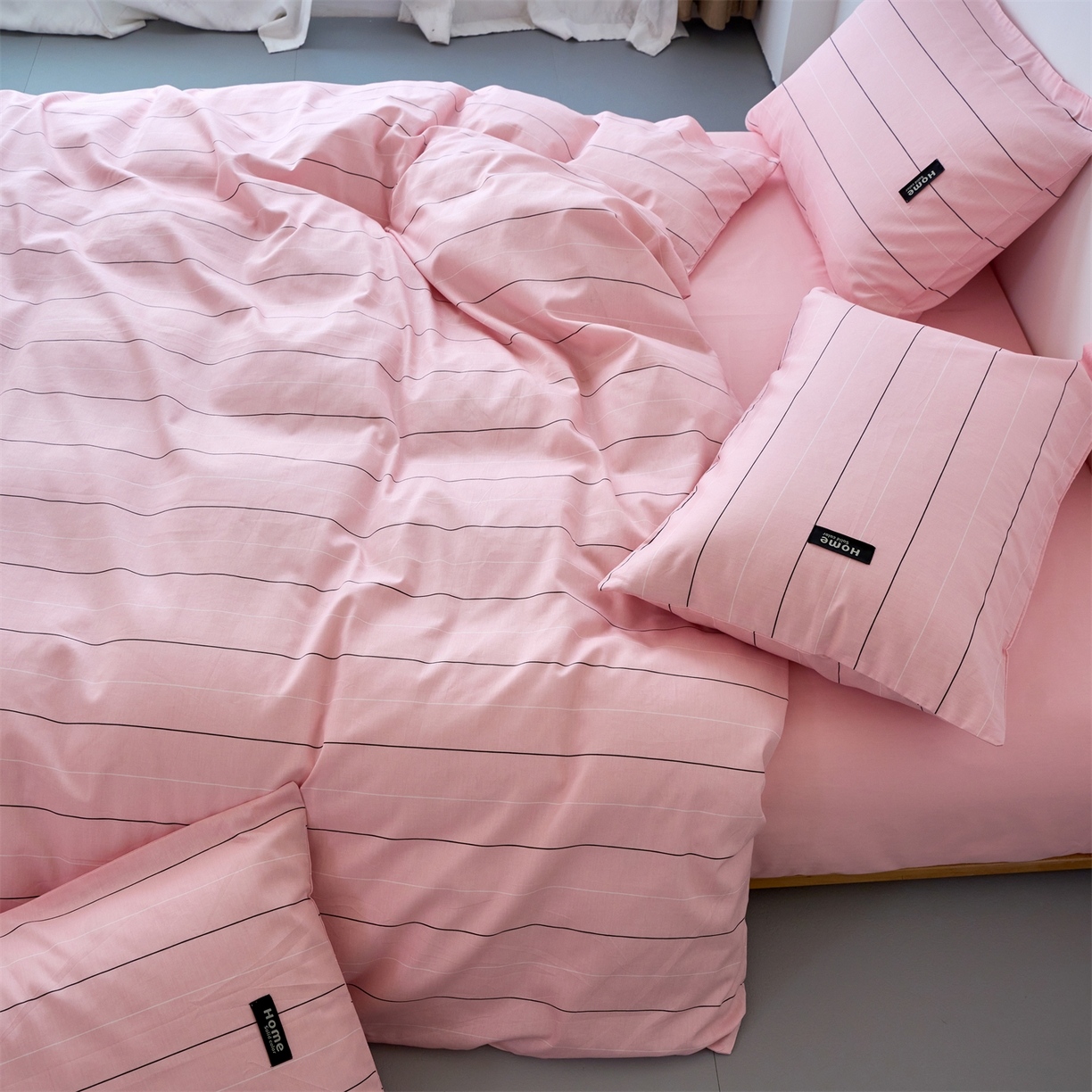 91家纺网 家纺一手货源 找家纺 兰紫橙家纺 2026新款简约风全棉条纹四件套 百薇