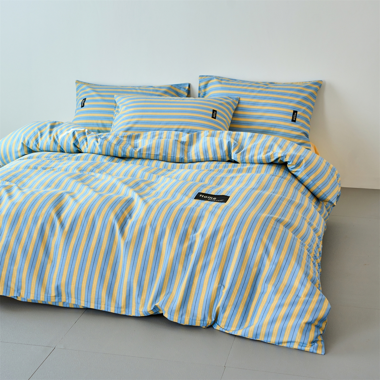 91家纺网 家纺一手货源 找家纺 兰紫橙家纺 2026新款简约风全棉条纹四件套 初夏