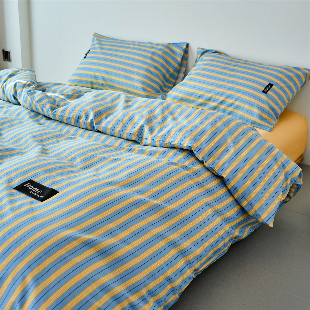 91家纺网 家纺一手货源 找家纺 兰紫橙家纺 2026新款简约风全棉条纹四件套 初夏