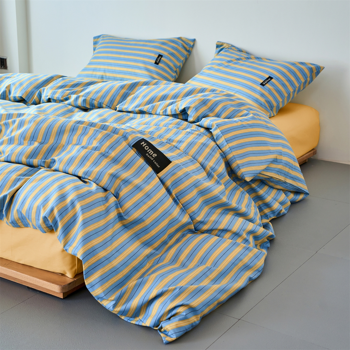 91家纺网 家纺一手货源 找家纺 兰紫橙家纺 2026新款简约风全棉条纹四件套 初夏