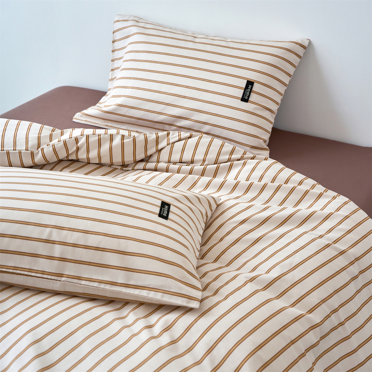 91家纺网 家纺一手货源 找家纺 兰紫橙家纺 2026新款简约风全棉条纹四件套 川谷