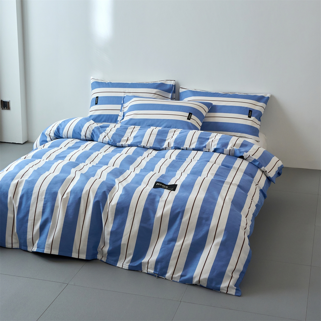 91家纺网 家纺一手货源 找家纺 兰紫橙家纺 2026新款简约风全棉条纹四件套 琥珀