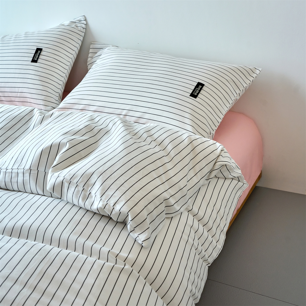 91家纺网 家纺一手货源 找家纺 兰紫橙家纺 2026新款简约风全棉条纹四件套 南星