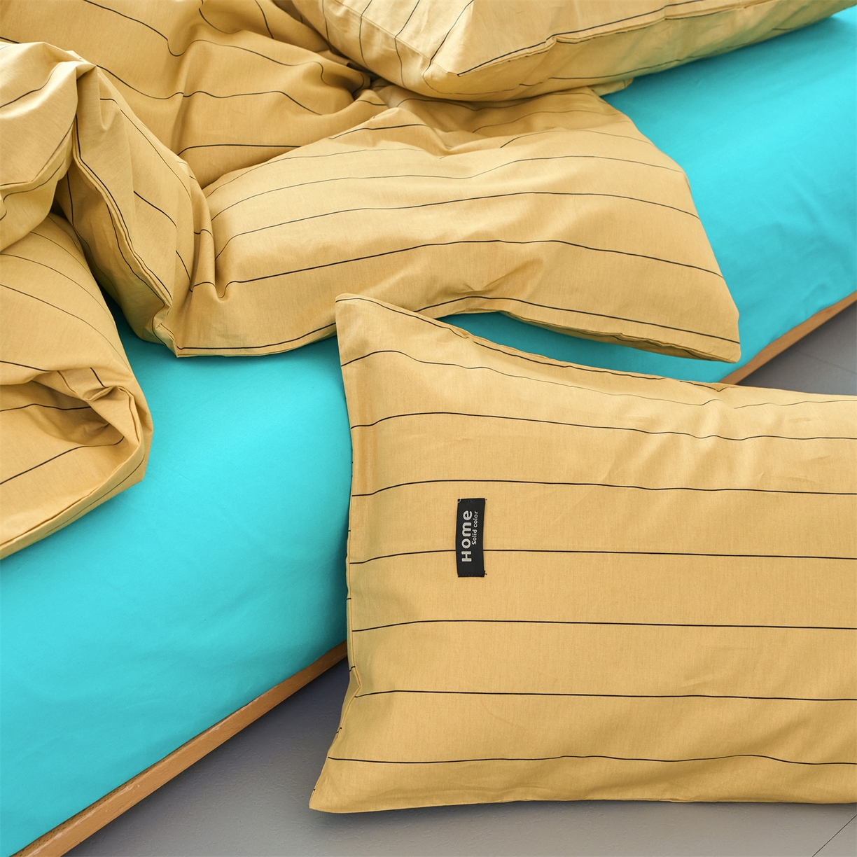 91家纺网 家纺一手货源 找家纺 兰紫橙家纺 2026新款简约风全棉条纹四件套 暖风