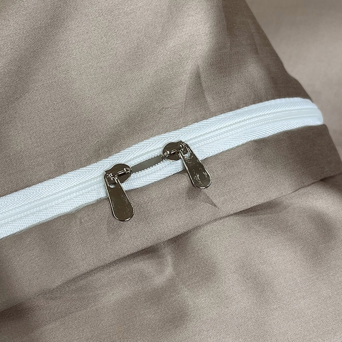 91家纺网 家纺一手货源 找家纺 小时代家纺 2026新款100支长绒棉全棉纯棉高定提花夹棉床盖四件套 锦枝-咖