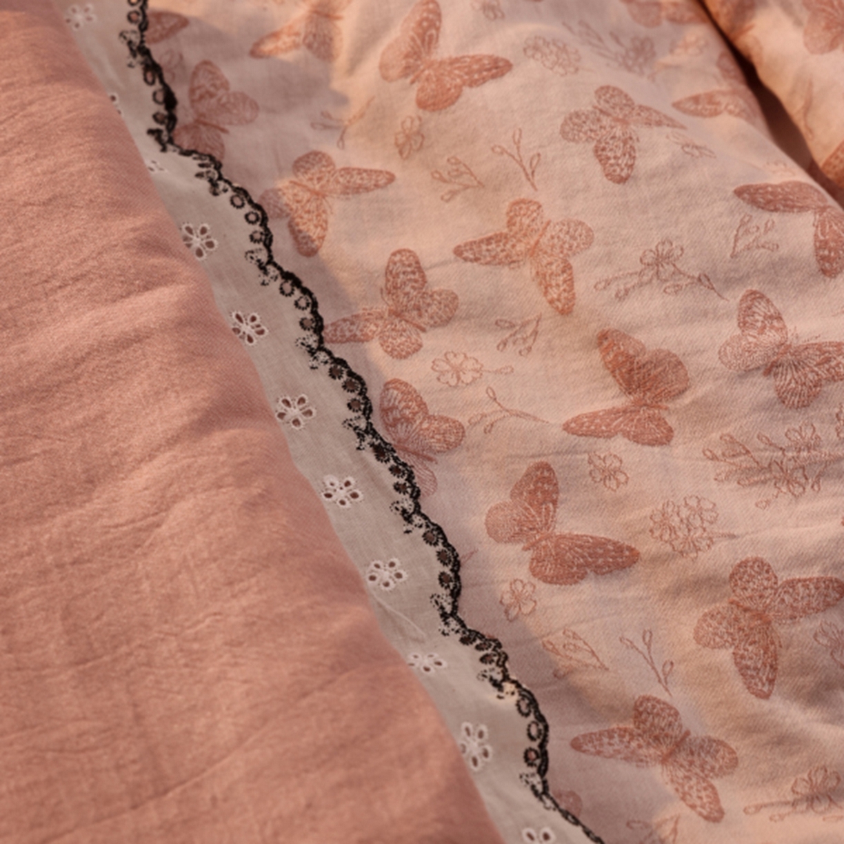 91家纺网 家纺一手货源 找家纺 （总）松色家居 2026新款棉麻水洗色织四件套被芯系列-远黛-粉