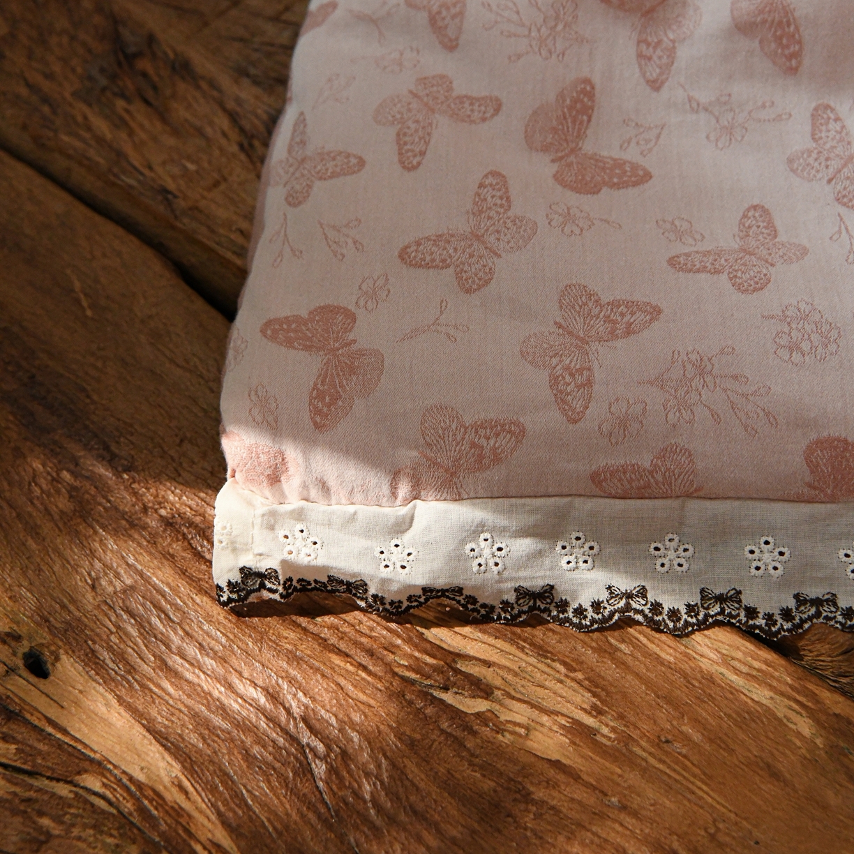 91家纺网 家纺一手货源 找家纺 （总）松色家居 2026新款棉麻水洗色织四件套被芯系列-远黛-粉