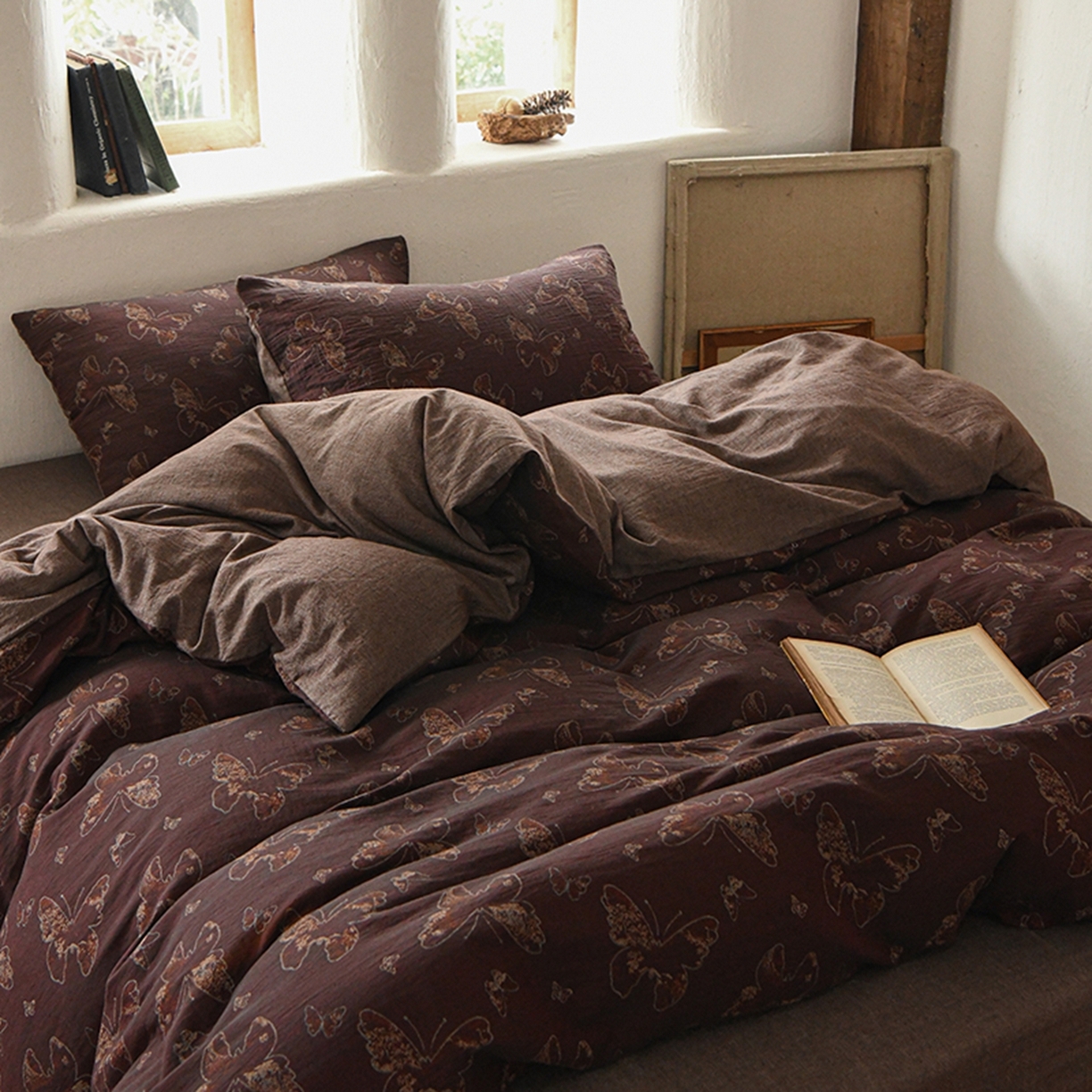 91家纺网 家纺一手货源 找家纺 （总）松色家居 2026新款棉麻水洗色织四件套系列-蝶影幽栖-咖