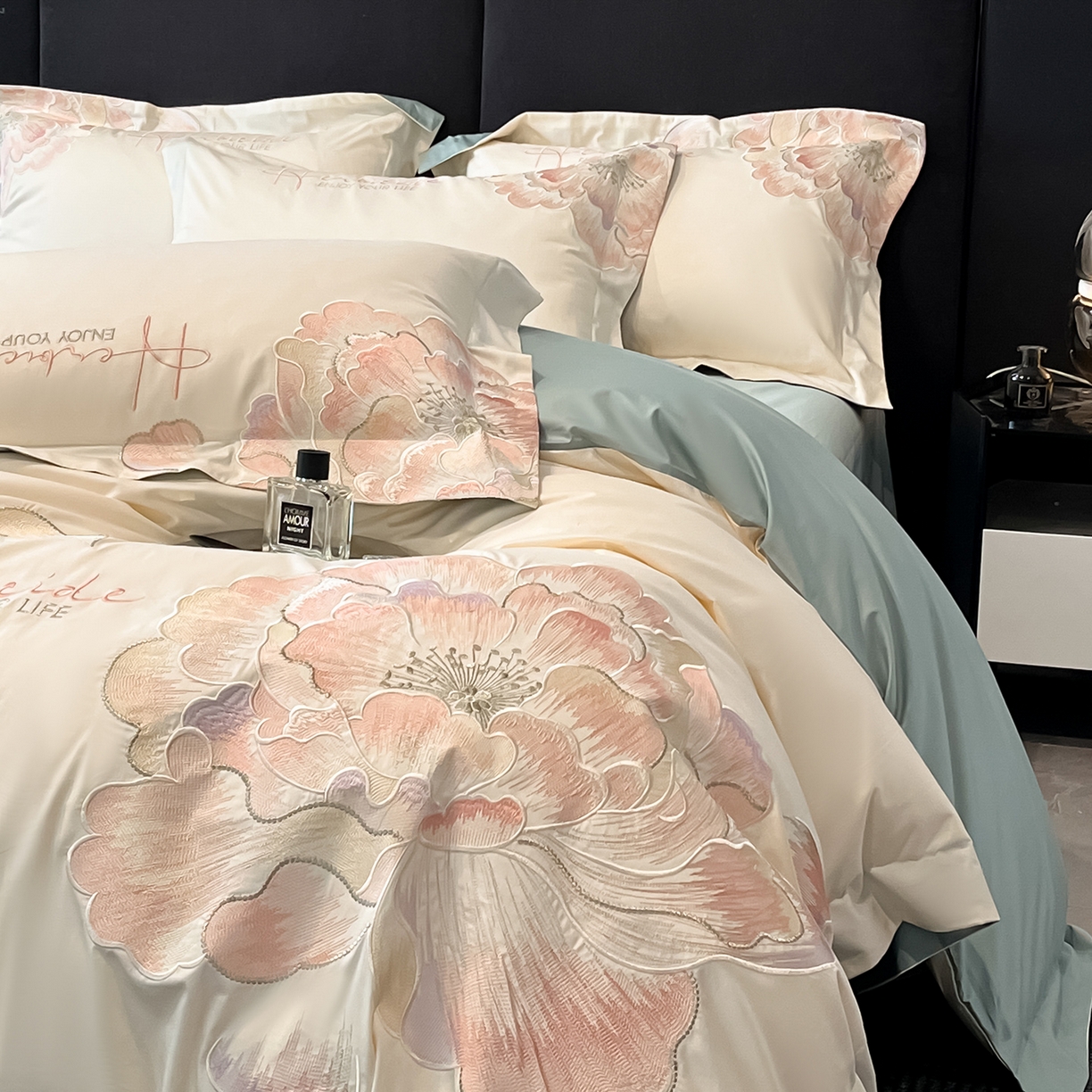 91家纺网 家纺一手货源 找家纺 （总）置顶家纺 2026新款花间集刺绣小清新系列四件套