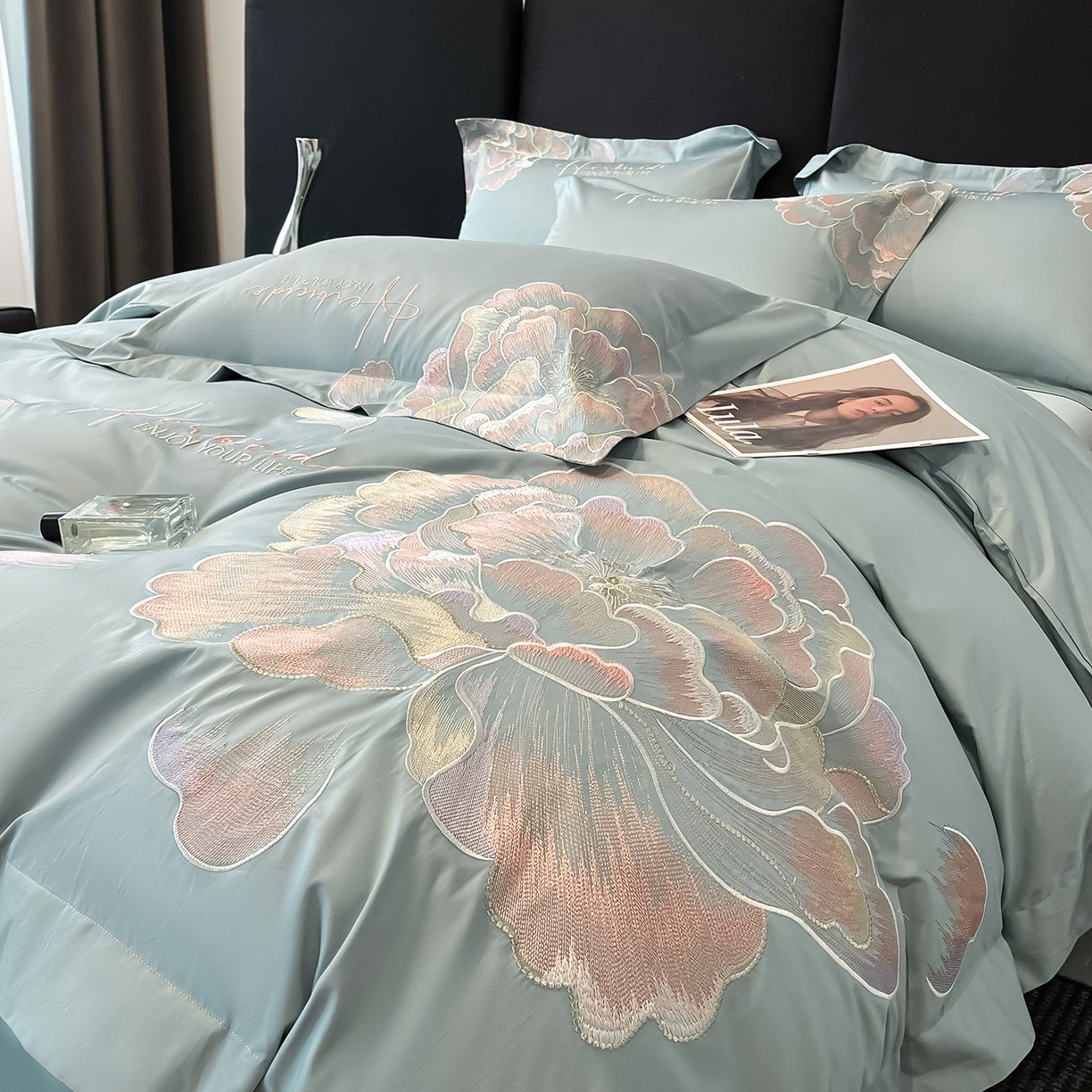 91家纺网 家纺一手货源 找家纺 置顶家纺 2026新款花间集刺绣小清新系列四件套 花间集-繁星蓝