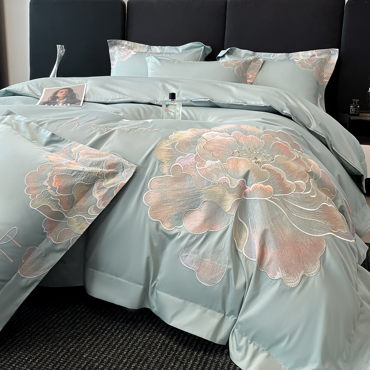 91家纺网 家纺一手货源 找家纺 置顶家纺 2026新款花间集刺绣小清新系列四件套 花间集-繁星蓝