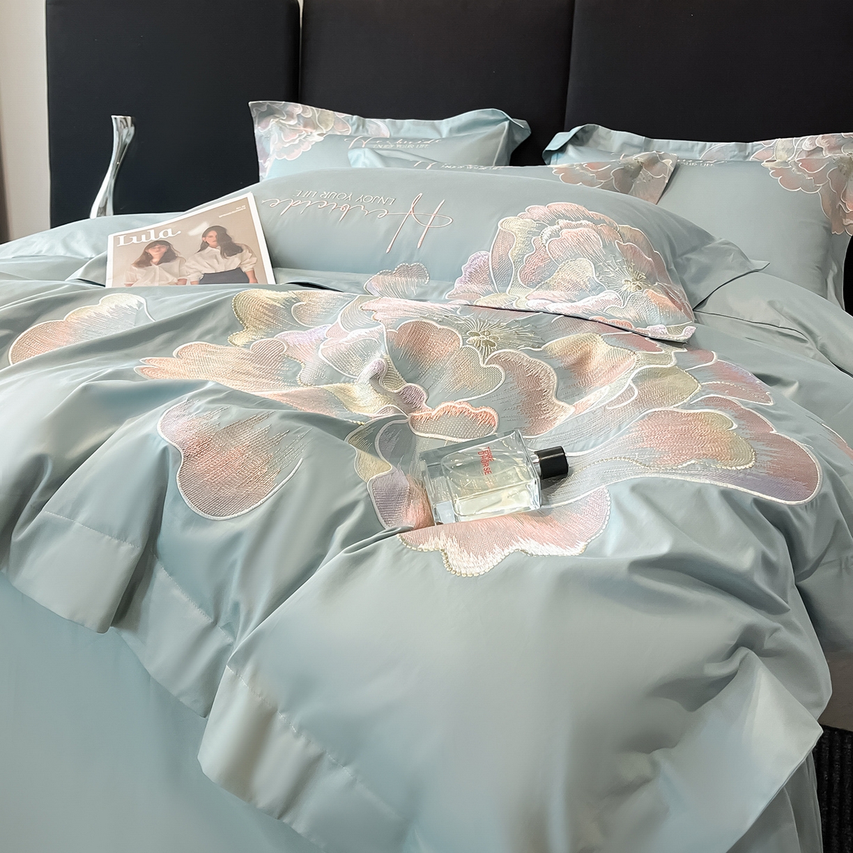 91家纺网 家纺一手货源 找家纺 置顶家纺 2026新款花间集刺绣小清新系列四件套 花间集-繁星蓝