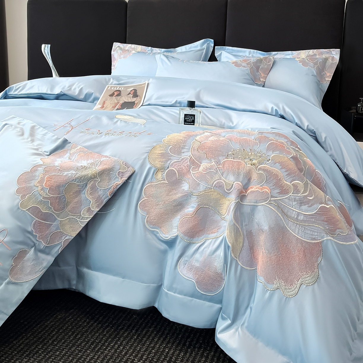 91家纺网 家纺一手货源 找家纺 置顶家纺 2026新款花间集刺绣小清新系列四件套 花间集-天空蓝