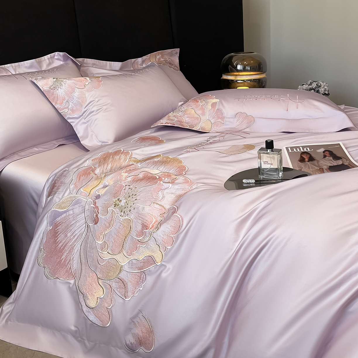 91家纺网 家纺一手货源 找家纺 置顶家纺 2026新款花间集刺绣小清新系列四件套 花间集-香芋紫