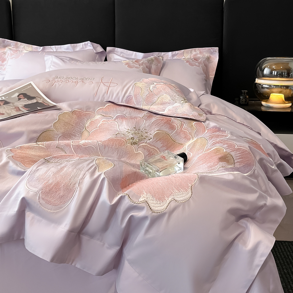 91家纺网 家纺一手货源 找家纺 置顶家纺 2026新款花间集刺绣小清新系列四件套 花间集-香芋紫