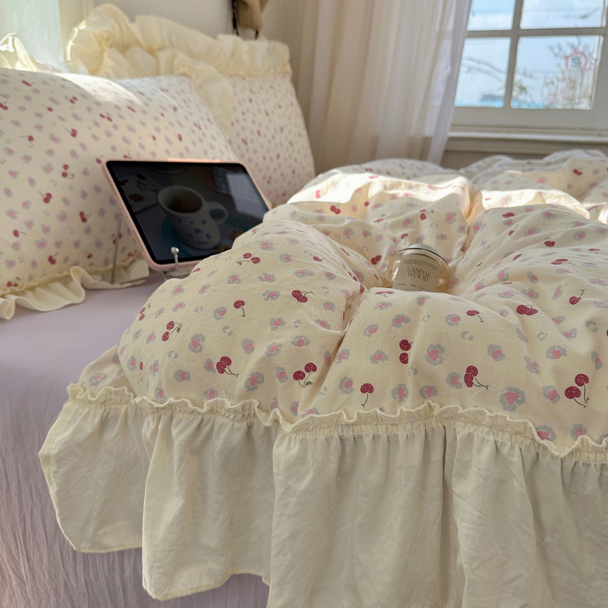 91家纺网 家纺一手货源 找家纺 （总）顾里家纺 2026新款春日碎花大花边云感棉四件套（床笠属于定制 后期不予退换）