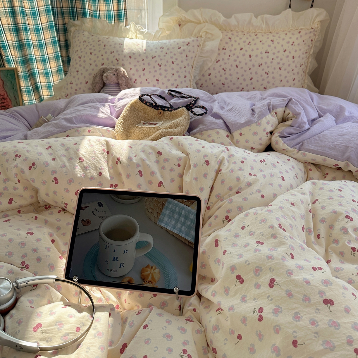 91家纺网 家纺一手货源 找家纺 （总）顾里家纺 2026新款春日碎花大花边云感棉四件套（床笠属于定制 后期不予退换）