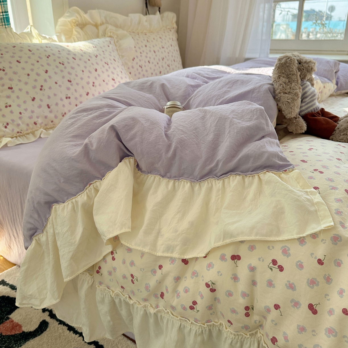 91家纺网 家纺一手货源 找家纺 顾里家纺 2026新款春日碎花大花边云感棉四件套（床笠属于定制 后期不予退换） 豹纹樱桃