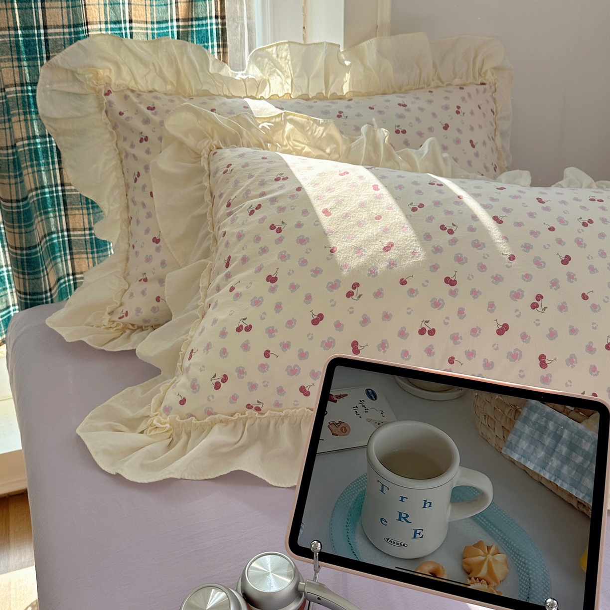 91家纺网 家纺一手货源 找家纺 顾里家纺 2026新款春日碎花大花边云感棉四件套（床笠属于定制 后期不予退换） 豹纹樱桃