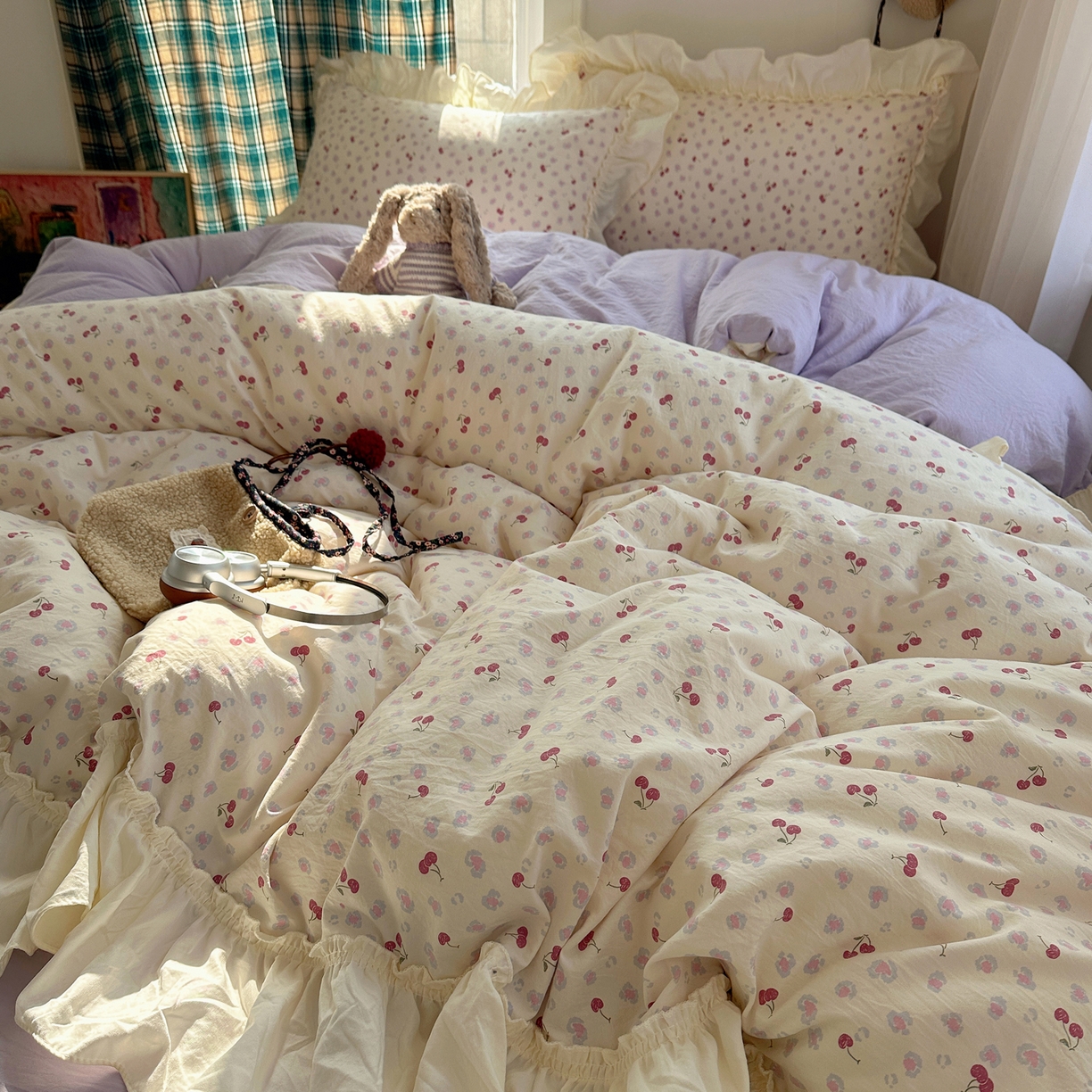 91家纺网 家纺一手货源 找家纺 顾里家纺 2026新款春日碎花大花边云感棉四件套（床笠属于定制 后期不予退换） 豹纹樱桃