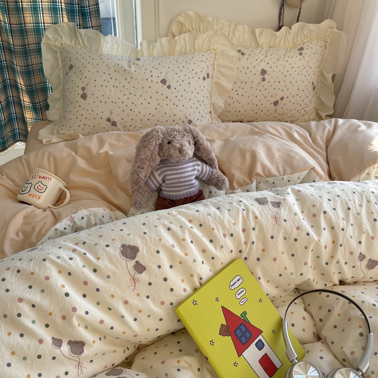 91家纺网 家纺一手货源 找家纺 顾里家纺 2026新款春日碎花大花边云感棉四件套（床笠属于定制 后期不予退换） 彩点小熊