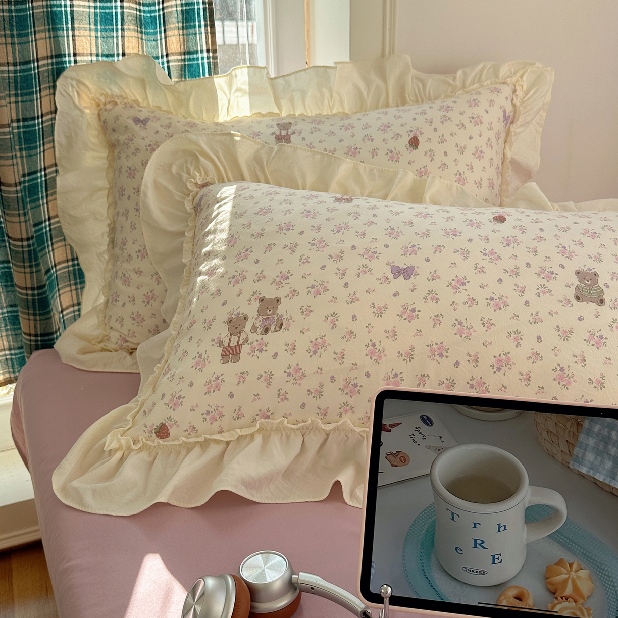 91家纺网 家纺一手货源 找家纺 顾里家纺 2026新款春日碎花大花边云感棉四件套（床笠属于定制 后期不予退换） 丁香小熊