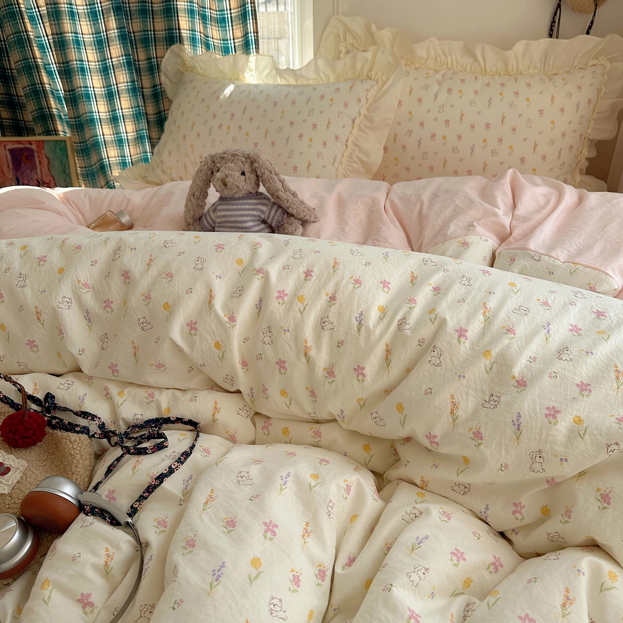 91家纺网 家纺一手货源 找家纺 顾里家纺 2026新款春日碎花大花边云感棉四件套（床笠属于定制 后期不予退换） 风铃西高地