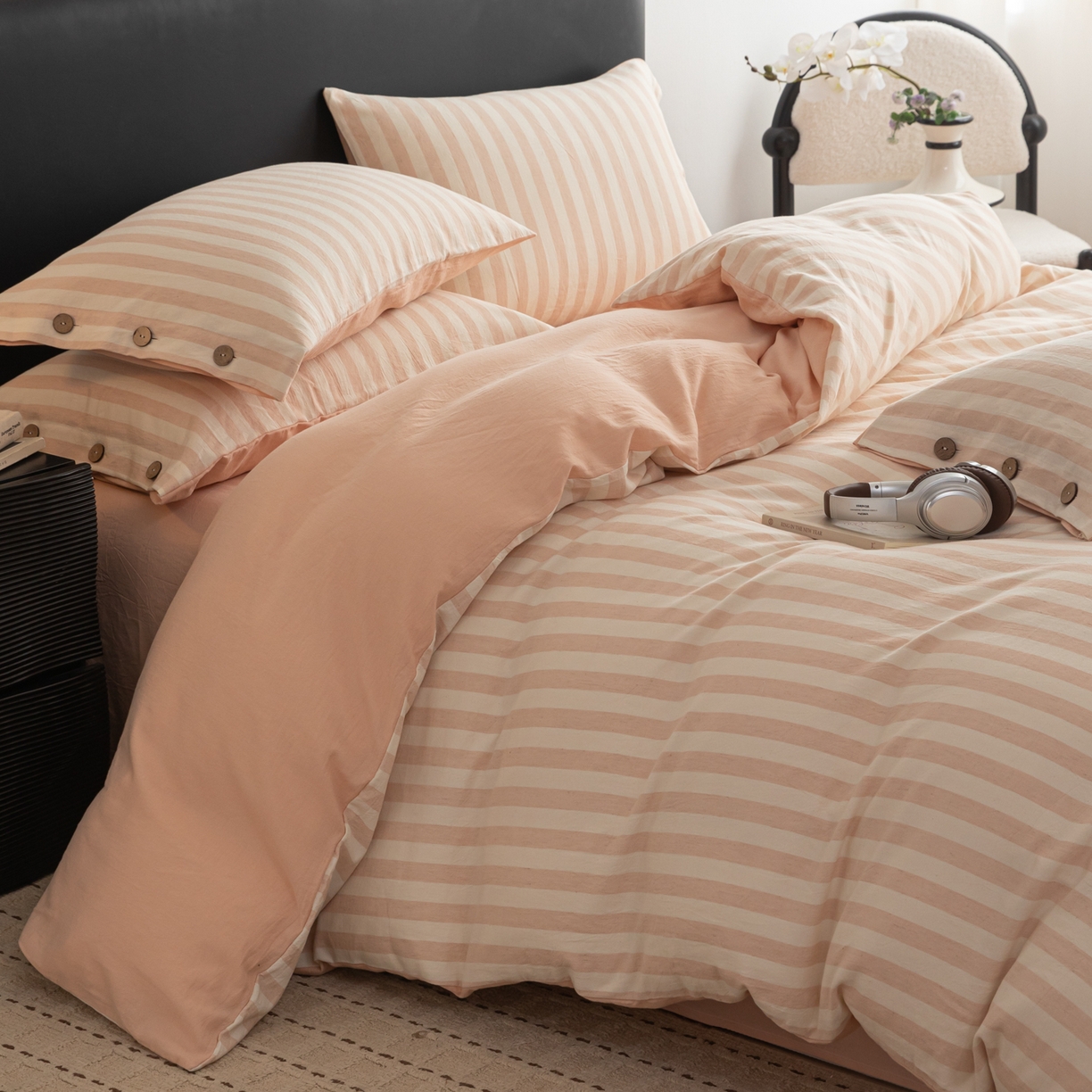 91家纺网 家纺一手货源 找家纺 简宜家居（朝初家纺） 2026新款棉麻四件套-条纹格子系列 蜜粉-暖梦