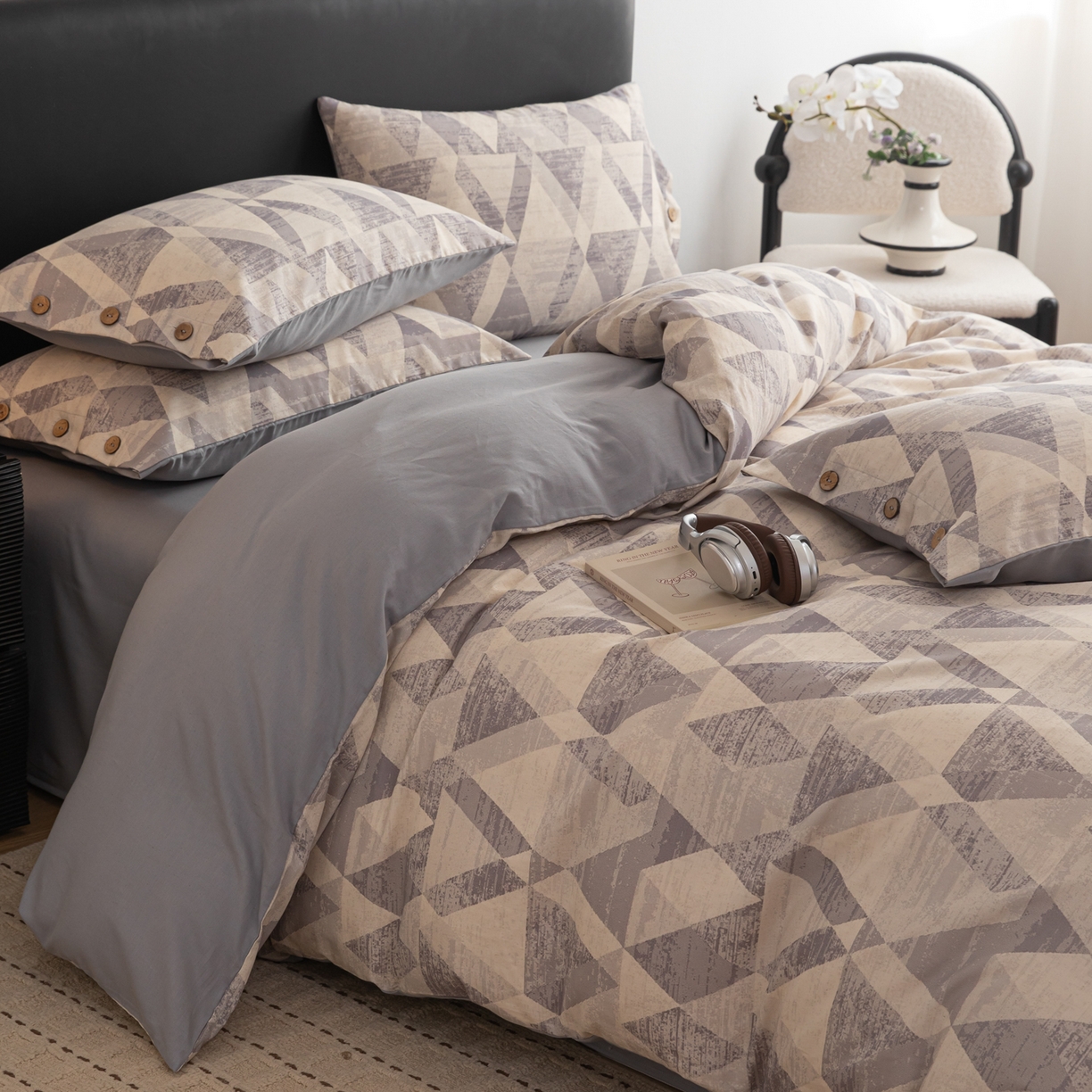 91家纺网 家纺一手货源 找家纺 简宜家居（朝初家纺） 2026新款棉麻四件套-条纹格子系列 几何灰调