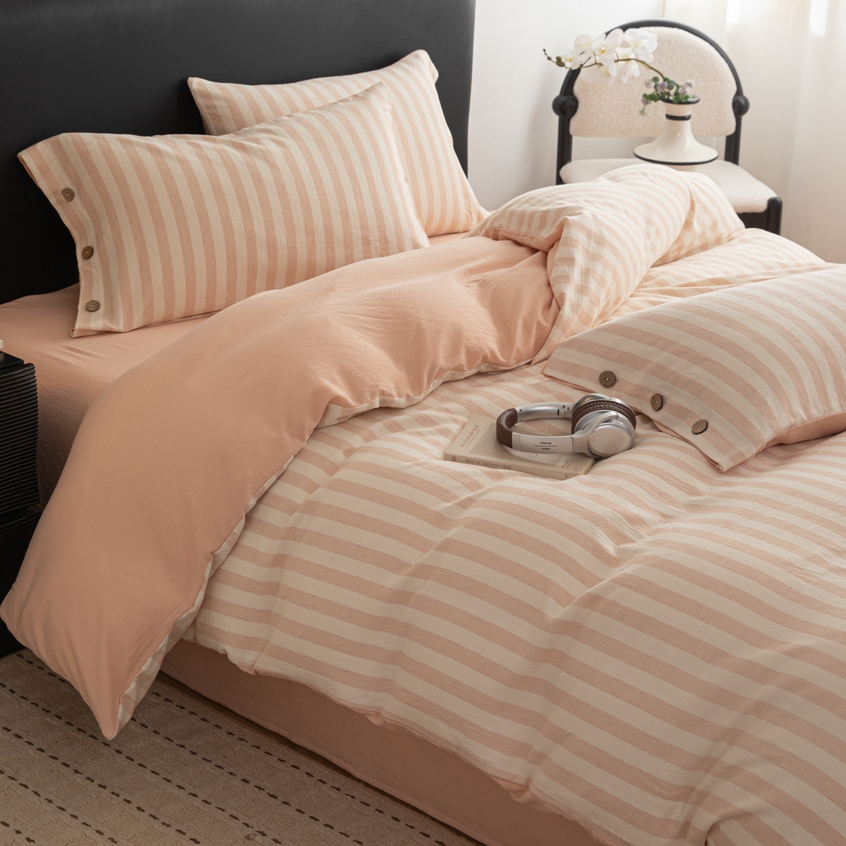 91家纺网 家纺一手货源 找家纺 简宜家居（朝初家纺） 2026新款棉麻四件套-条纹格子系列 蜜粉-暖梦