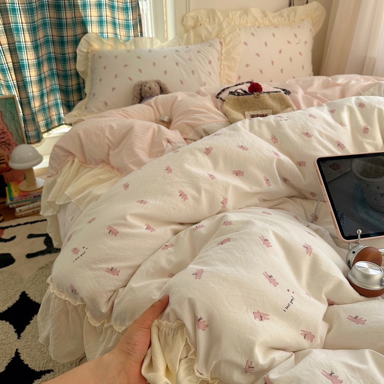 顾里家纺 2026新款春日碎花大花边云感棉四件套（床笠属于定制 后期不予退换） 玩偶粉兔