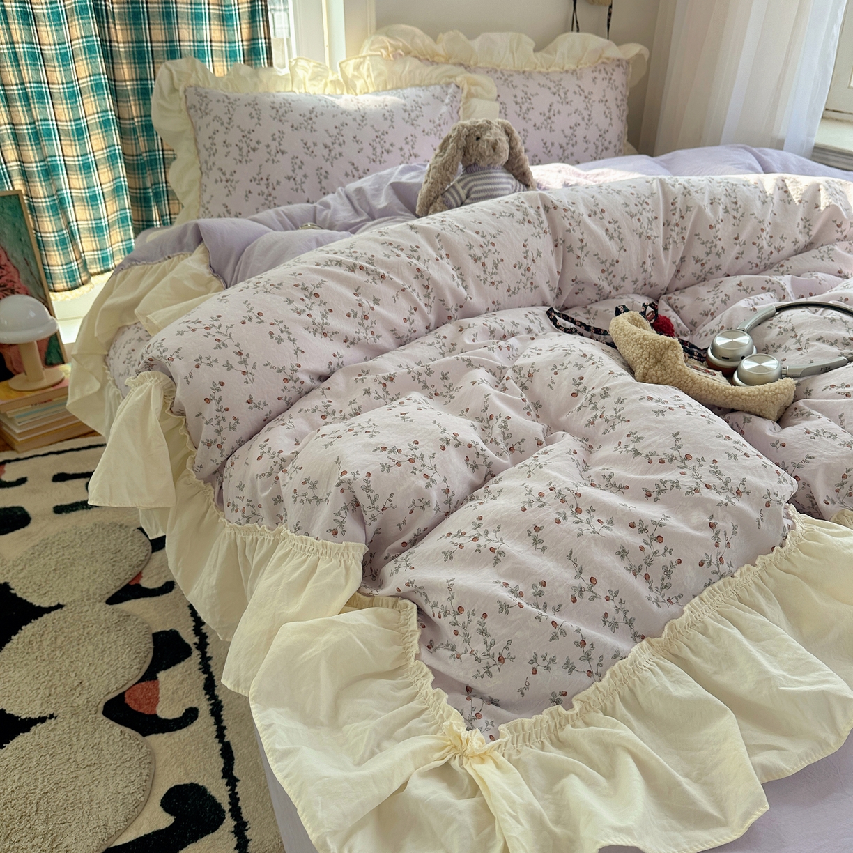 91家纺网 家纺一手货源 找家纺 顾里家纺 2026新款春日碎花大花边云感棉四件套（床笠属于定制 后期不予退换） 星辰花